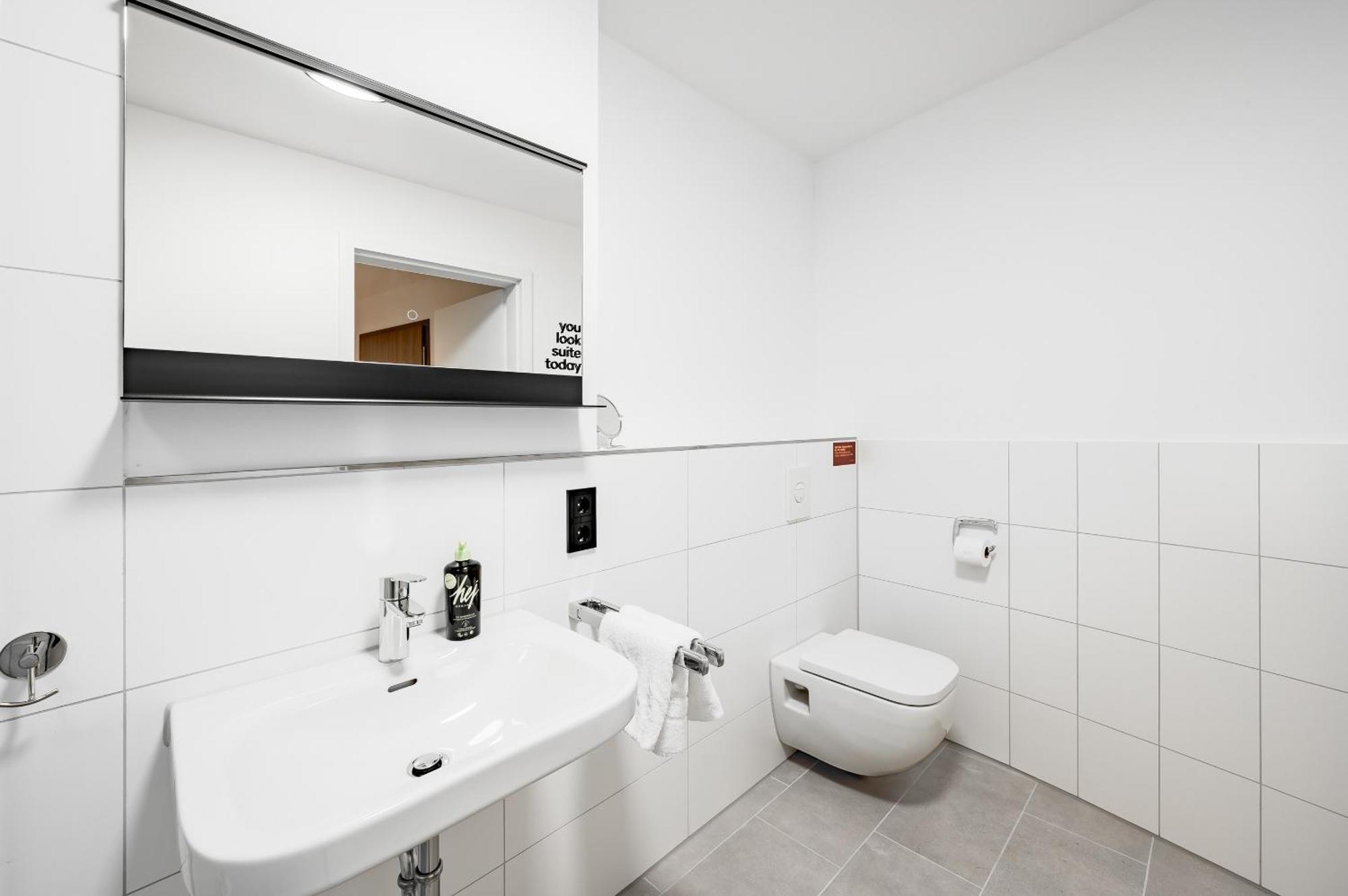 Limehome Metzingen Wilhelmstr Szoba fotó